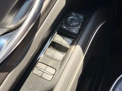 2023 Cadillac Escalade Sport - Photo 31