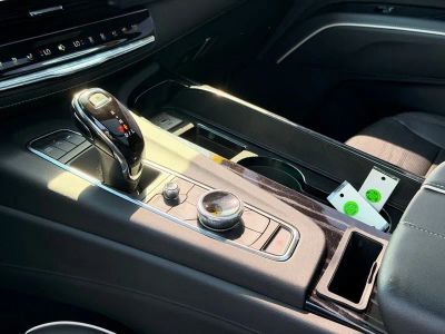 2023 Cadillac Escalade Sport - Photo 25