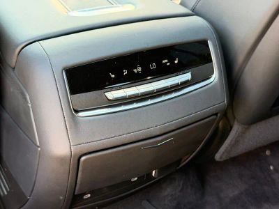 2023 Cadillac Escalade Sport - Photo 19