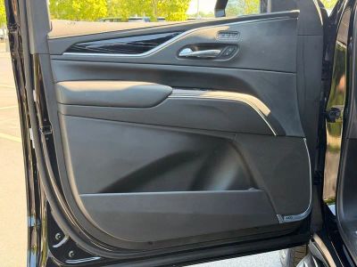 2023 Cadillac Escalade Sport - Photo 30