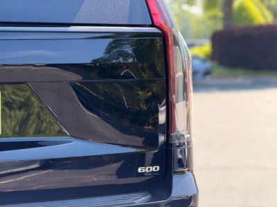 2023 Cadillac Escalade Sport - Photo 14