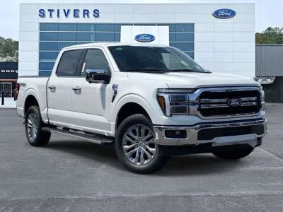 2026 Ford F-150 Lariat — front three-quarter view