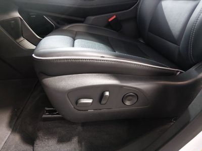 2025 Buick Enclave - Photo 14