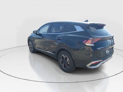 2025 Kia Sportage — detail view