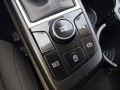 2025 Kia Sportage — photo 18 view