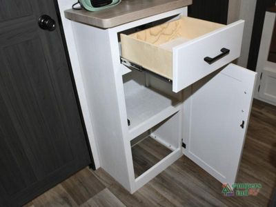 2026 Venture RV SportTrek - Photo 43