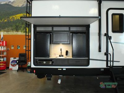 2026 Venture RV SportTrek - Photo 10