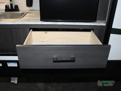 2026 Venture RV SportTrek - Photo 19