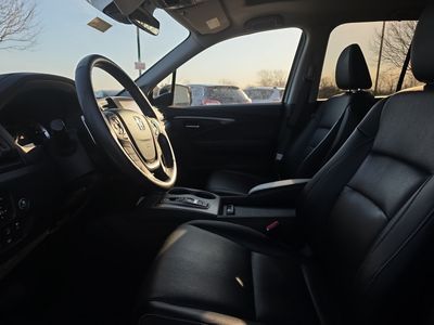 2023 Honda Ridgeline — photo 9 view