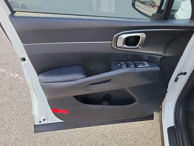2021 Kia Sorento Hybrid - Photo 12