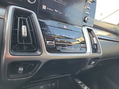 2021 Kia Sorento Hybrid - Photo 24