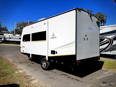 2025 Ember RV E-Series - Photo 3
