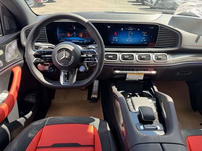 2026 Mercedes-Benz GLE — detail view