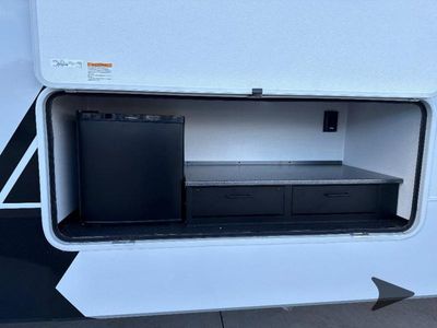 2026 Brinkley Model Z - Photo 14