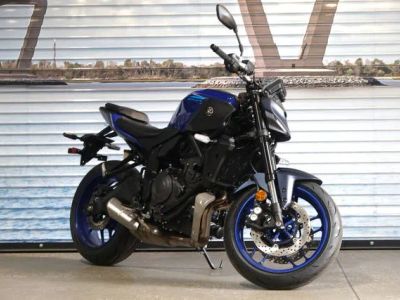 2026 Yamaha MT-07 — front three-quarter view