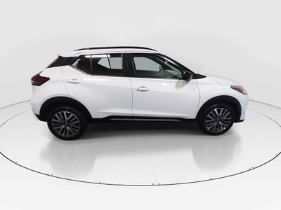 2024 Nissan Kicks — photo 8 view