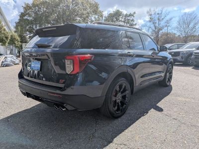 2022 Ford Explorer - Photo 5