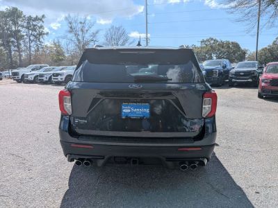 2022 Ford Explorer - Photo 4