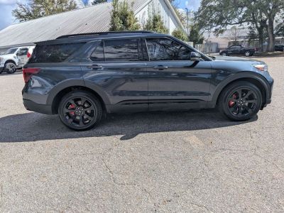 2022 Ford Explorer - Photo 6