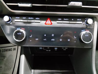 2024 Hyundai Sonata - Photo 19