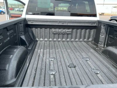 2026 GMC Sierra 3500HD - Photo 18