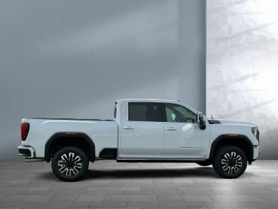 2026 GMC Sierra 3500HD - Photo 7