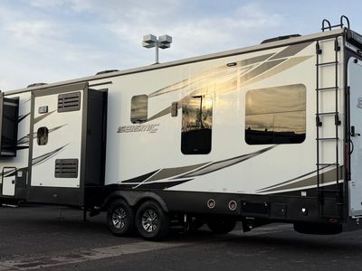 2021 Jayco Seismic - Photo 3
