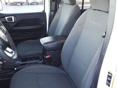 2024 Jeep Wrangler 4xe — photo 7 view