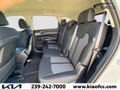 2026 Kia Sorento — photo 19 view