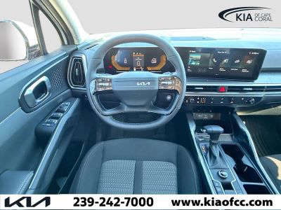 2026 Kia Sorento — photo 15 view