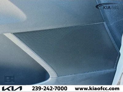 2026 Kia Sorento — photo 22 view