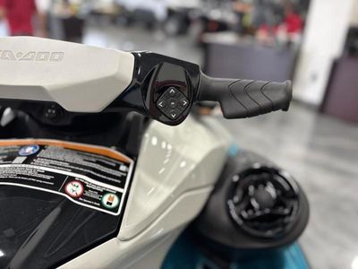 2025 Sea-Doo GTI SE 130 iBR Tech, Audio, iDF, iBR — photo 12 view