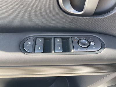 2026 Hyundai IONIQ 5 - Photo 30