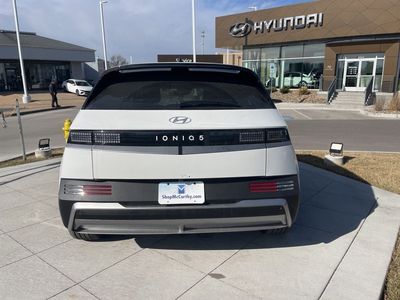2026 Hyundai IONIQ 5 - Photo 4