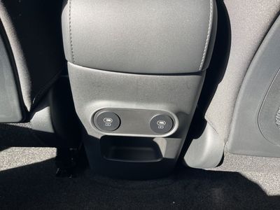 2026 Hyundai IONIQ 5 - Photo 13