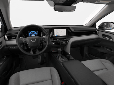 2026 Toyota Camry - Photo 5