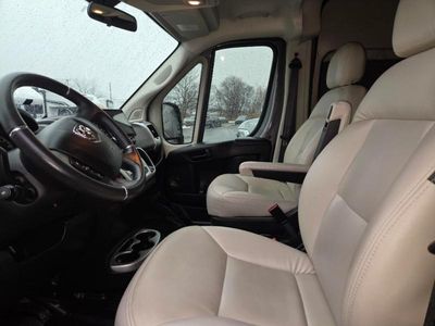 2022 Thor Motor Coach Tellaro - Photo 11