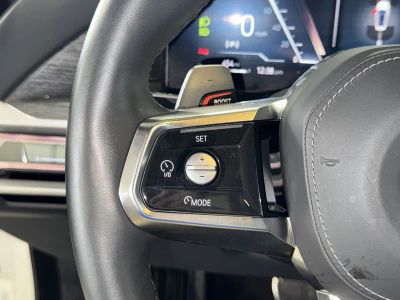 2025 BMW 7 Series — photo 24 view