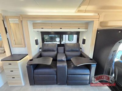 2026 Qwest 25L - Photo 26