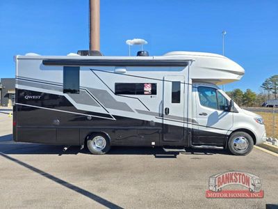 2026 Qwest 25L - Photo 3