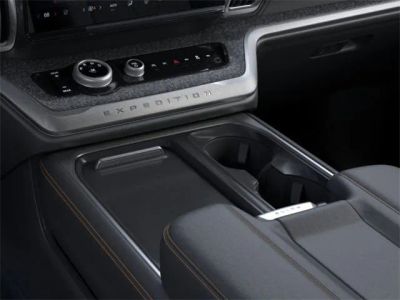 2026 Ford Expedition - Photo 16