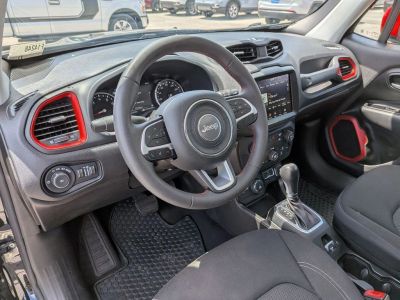 2023 Jeep Renegade — photo 29 view
