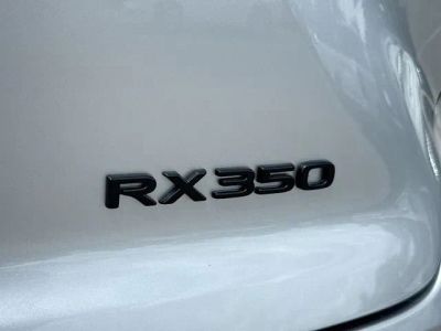 2026 Lexus RX — photo 11 view