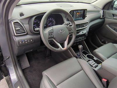 2021 Hyundai Tucson — photo 9 view
