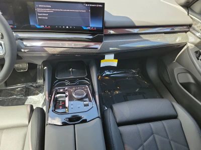 2026 BMW 5 Series — photo 9 view