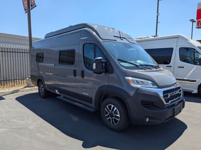 2026 Winnebago Solis — photo 18 view