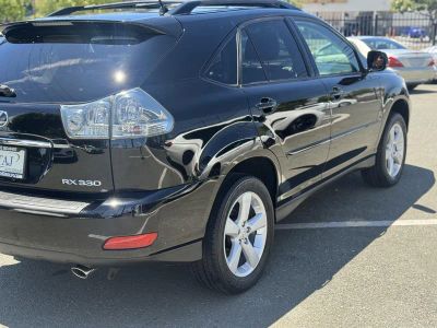 2004 Lexus RX 330 — photo 28 view