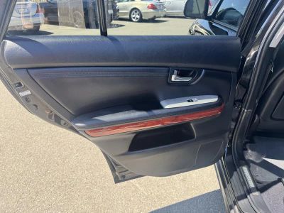 2004 Lexus RX 330 — photo 9 view