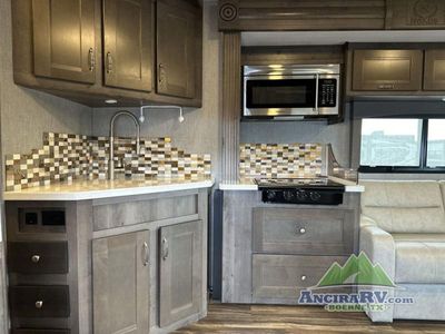2021 NeXus RV Wraith - Photo 7
