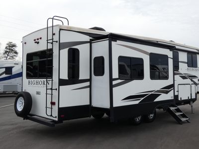 2020 Heartland Bighorn Traveler - Photo 4
